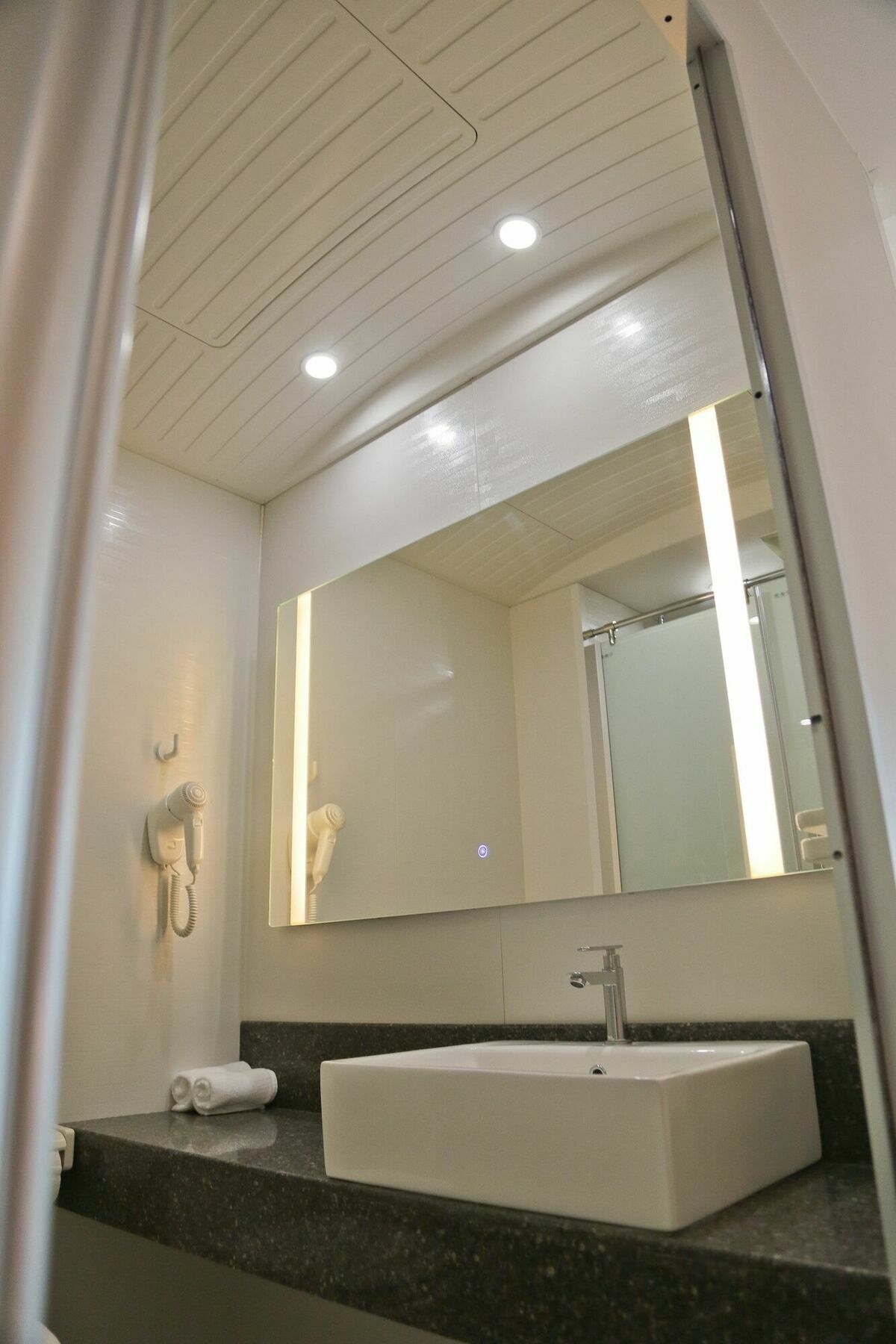 Top Holiday Hotel Seri Kembangan Exterior photo